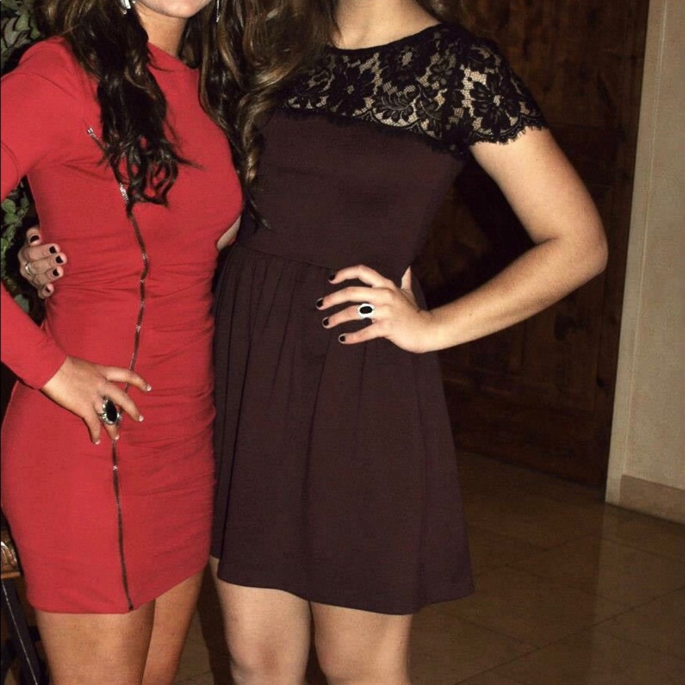 Bar lll l Maroon & Black Lace Dress
